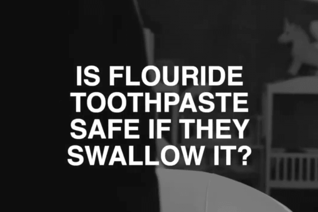 孩子刷牙吞下含氟牙膏安全吗?